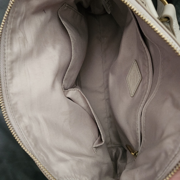 Fossil Jaqueline Satchel/Shoulder Light Gray 100% Leather Brass Hardware Zipper - Picture 13 of 17